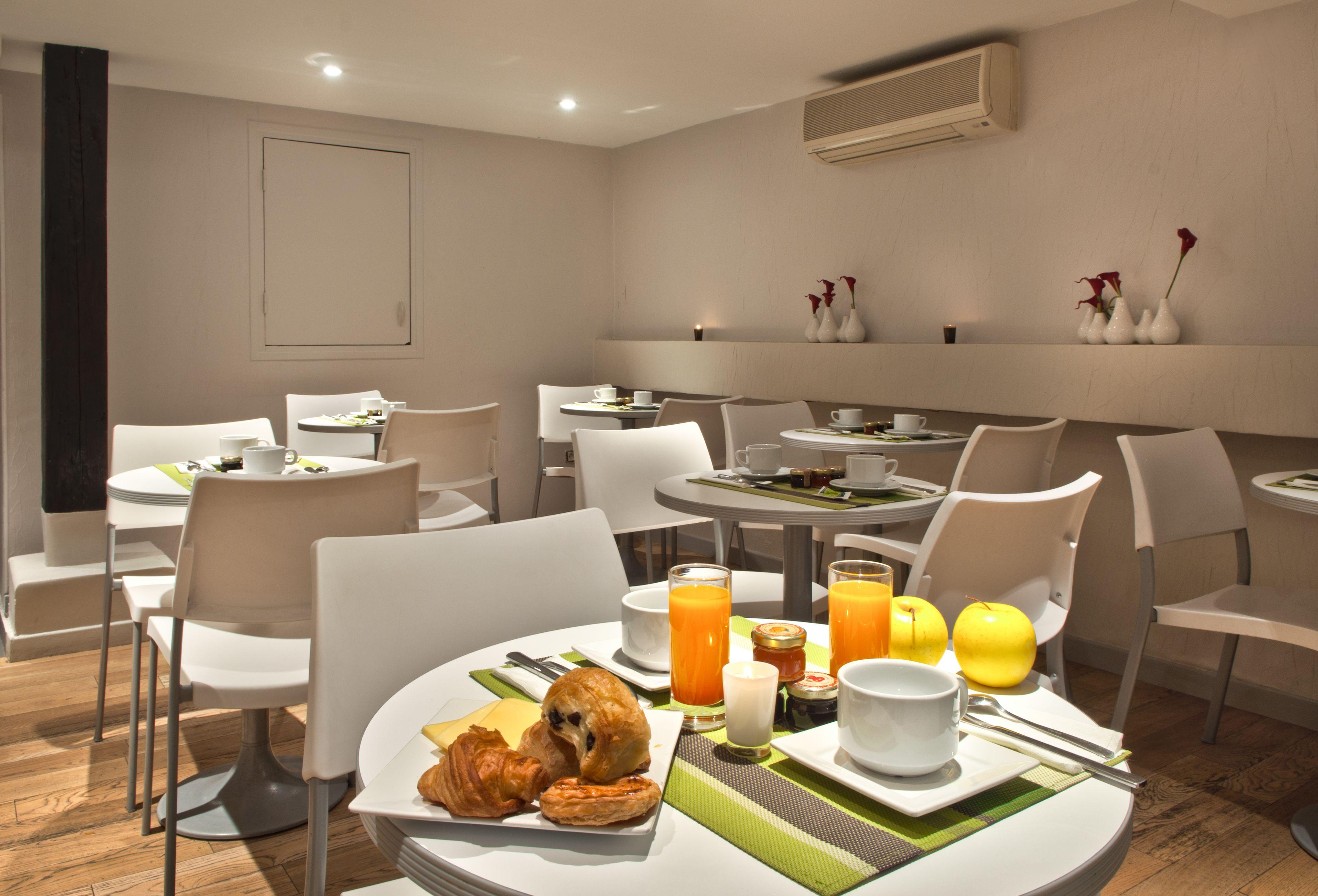 Hotel Les Hauts De Passy - Trocadero Eiffel 3*